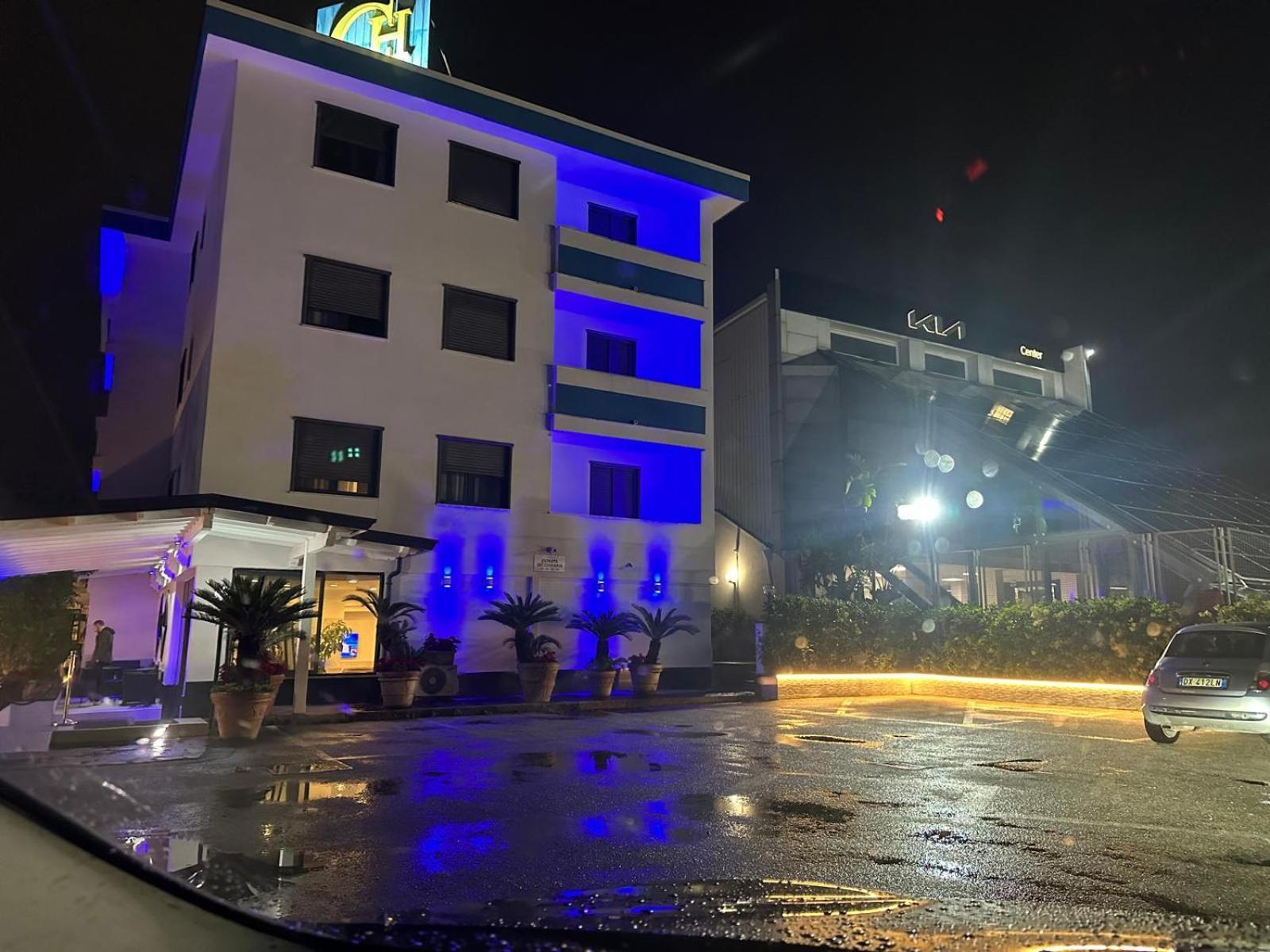 Hotel Clinton Casoria Bagian luar foto