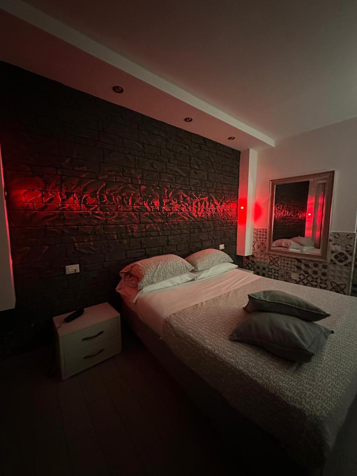Hotel Clinton Casoria Bagian luar foto