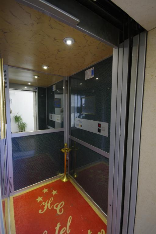 Hotel Clinton Casoria Bagian luar foto